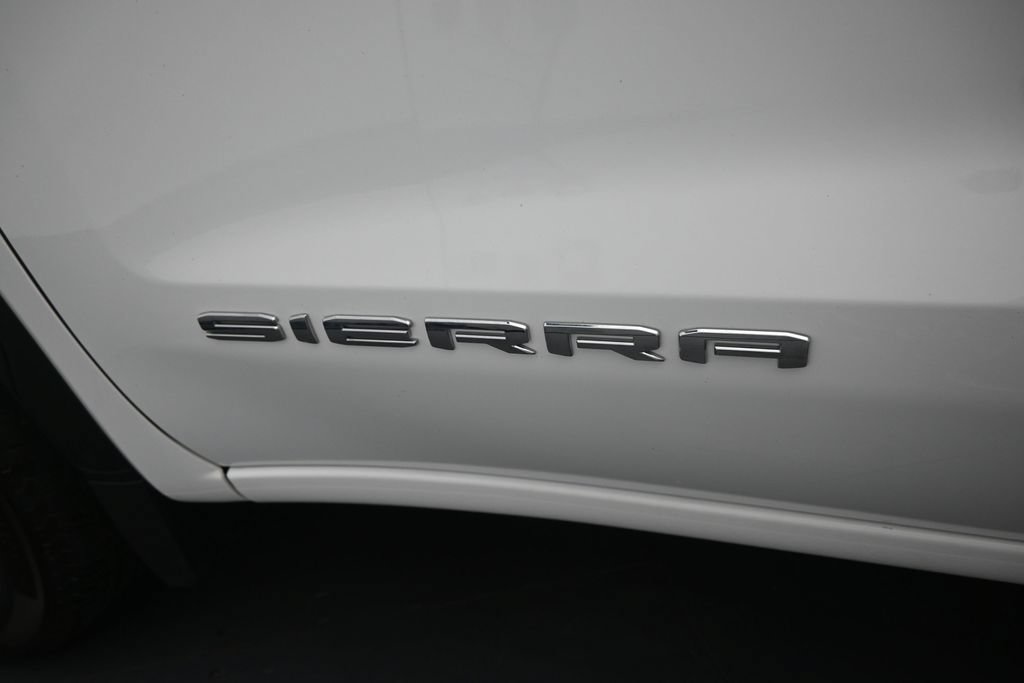 Used 2024 GMC Sierra 1500 SLT AWD/4WD image 36
