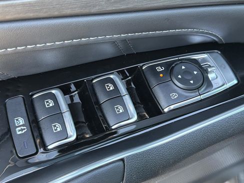 Certified 2025 Kia Sorento SX Prestige image 27