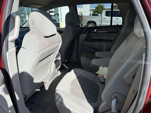 Used 2016 Buick Enclave Convenience image 7