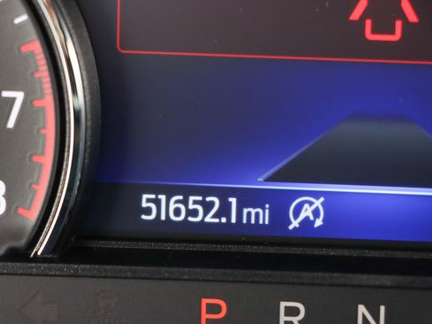 Used 2023 Ford Explorer Limited image 16