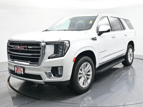 Certified 2024 GMC Yukon SLT w/ SLT Luxury Package image 1