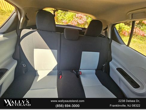 Used 2012 Toyota Prius C One image 17