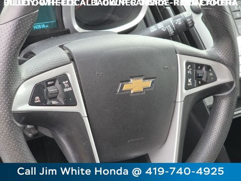 Used 2017 Chevrolet Equinox LT image 17