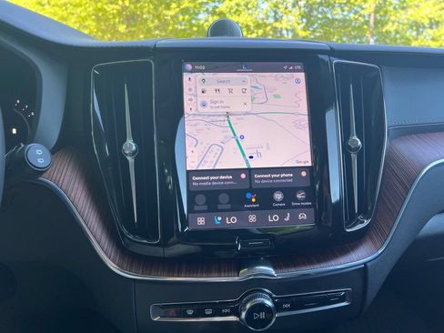 Certified 2023 Volvo XC60 B5 Ultimate AWD/4WD image 15