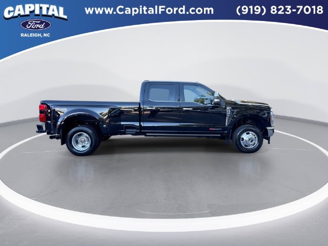 Used 2025 Ford F350 King Ranch w/ Chrome Package AWD/4WD image 9