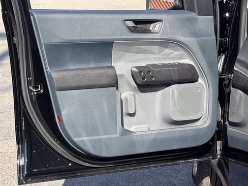 Used 2025 Ford Maverick XL w/ 4K Tow Package image 15