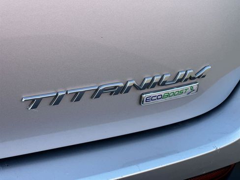 Used 2016 Ford Edge Titanium w/ Technology Package image 7