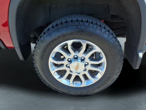 Used 2025 Chevrolet Silverado 2500 LTZ w/ LTZ Plus Package AWD/4WD image 14