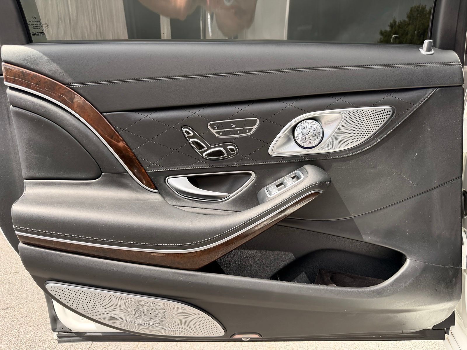 Used 2016 Mercedes-Benz Maybach S 600 image 27
