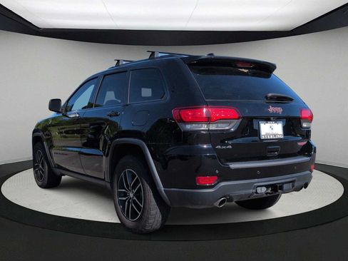 Used 2017 Jeep Grand Cherokee Trailhawk AWD/4WD image 6