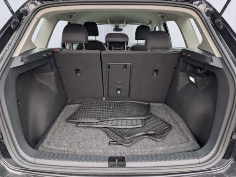 Used 2024 Volkswagen Taos S image 11