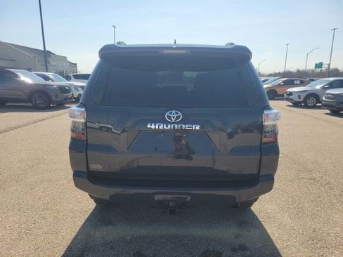 Used 2024 Toyota 4Runner SR5 image 23