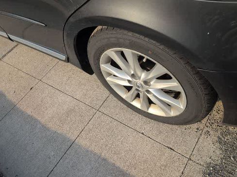 Used 2010 Lexus ES 350 FWD image 11