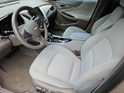 Used 2023 Chevrolet Malibu LT FWD image 18