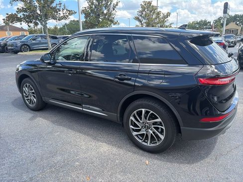Used 2022 Lincoln Corsair FWD image 3
