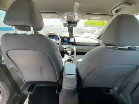 Used 2023 Hyundai Elantra SEL w/ Convenience Package FWD image 37