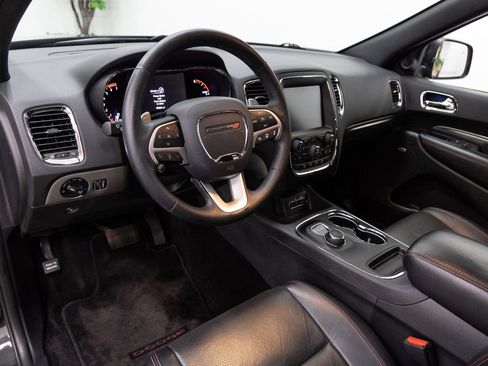 Used 2016 Dodge Durango R/T w/ Technology Group image 6