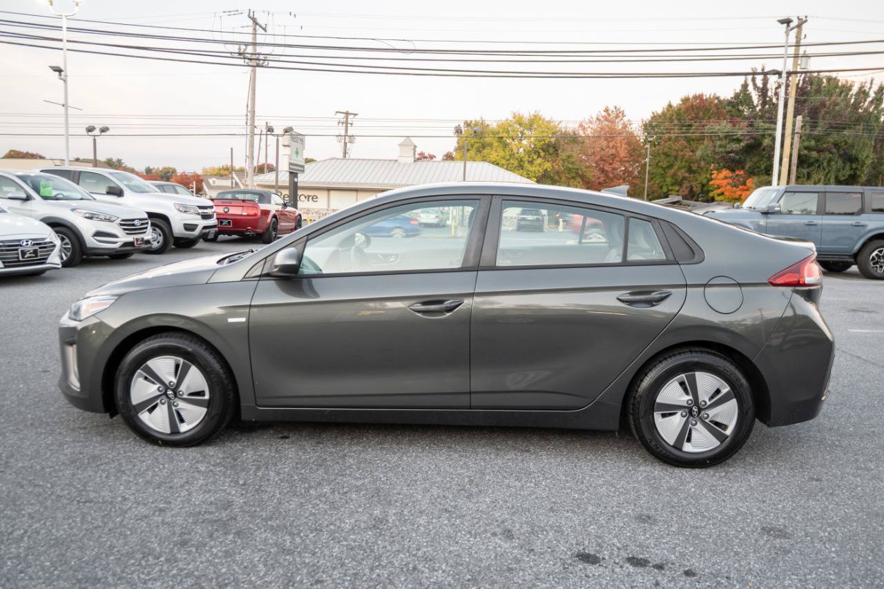 Used 2020 Hyundai Ioniq Blue FWD image 7