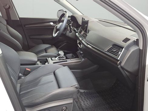 Used 2024 Audi Q5 2.0T Premium Plus w/ Premium Plus Package AWD/4WD image 14