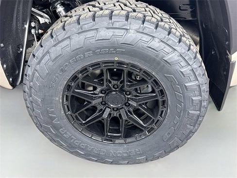 New 2026 Toyota Tundra SR5 image 29