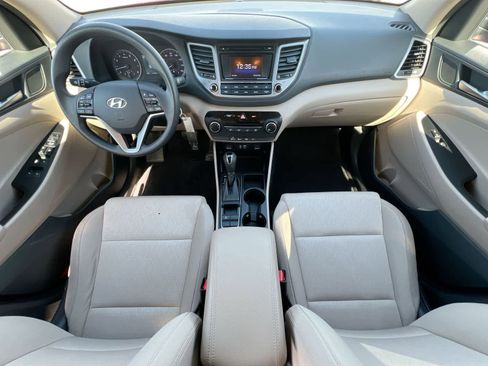 Used 2017 Hyundai Tucson SE image 15