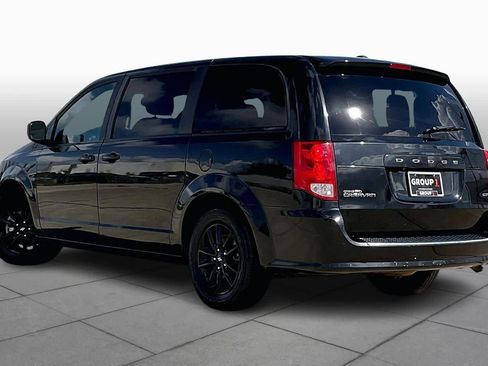 Used 2020 Dodge Grand Caravan GT image 12