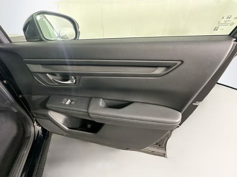 Used 2024 Honda CR-V LX image 30