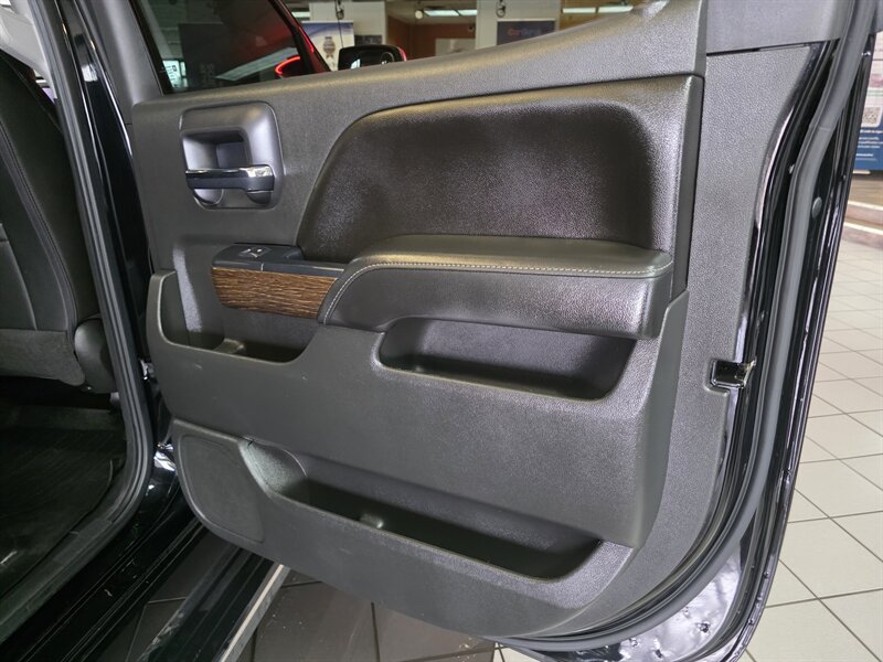 Used 2017 GMC Sierra 1500 Denali AWD/4WD image 17