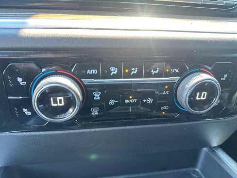 Used 2023 Chevrolet Silverado 1500 RST AWD/4WD image 24