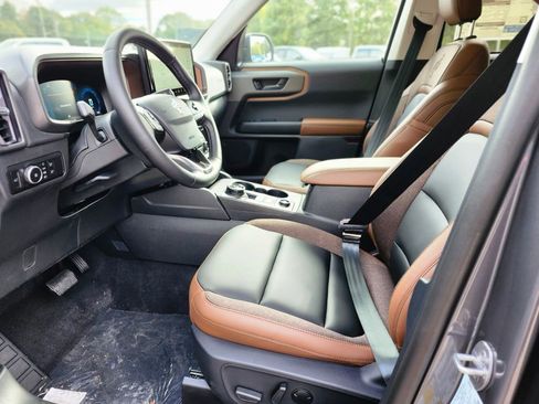 New 2025 Ford Bronco Sport Outer Banks image 17