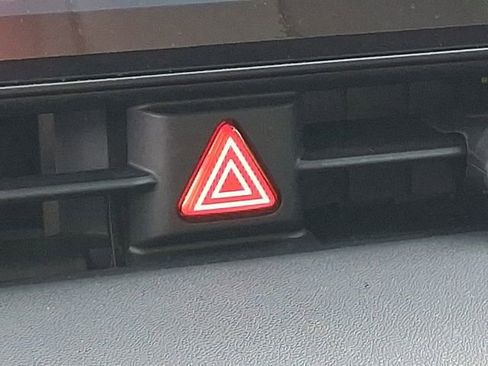 Used 2025 Hyundai Ioniq 5 SEL image 30