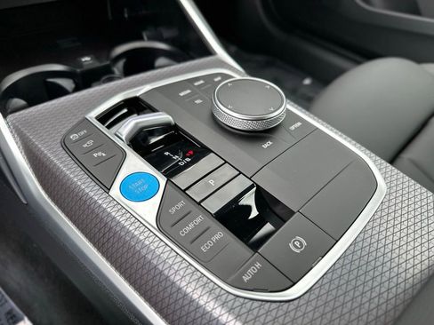 New 2025 BMW i4 xDrive40i w/ Premium Package image 36