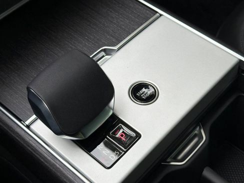 New 2026 Land Rover Range Rover SE AWD/4WD image 27