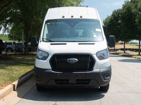 Used 2025 Ford Transit 350 XL RWD image 2