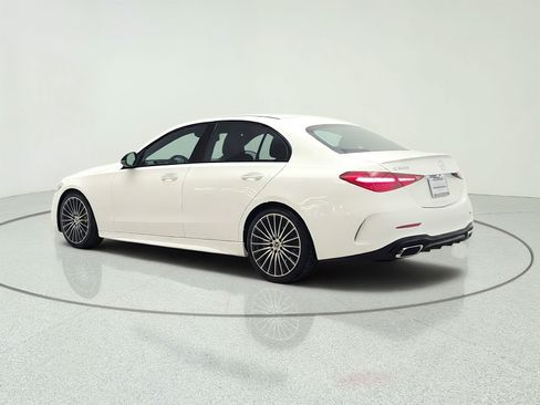 Used 2023 Mercedes-Benz C 300 4MATIC Sedan image 7