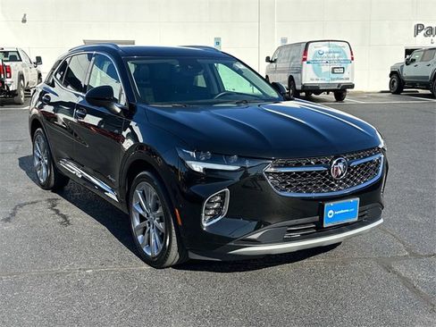 Used 2023 Buick Envision Avenir image 1