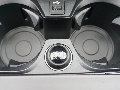 Used 2025 BMW 230i xDrive 230i xDrive w/ Convenience Package image 14