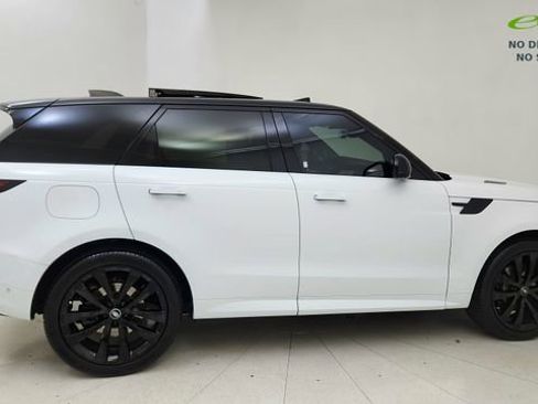 Used 2023 Land Rover Range Rover Sport SE Dynamic AWD/4WD image 6