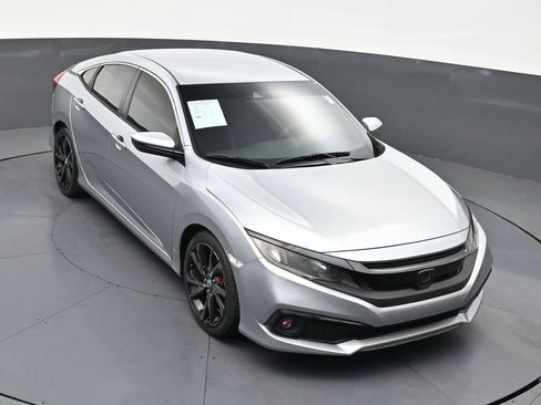 Used 2019 Honda Civic Sport image 19