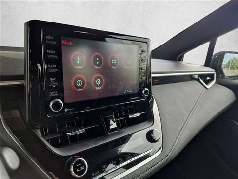 Used 2022 Toyota Corolla SE FWD image 12