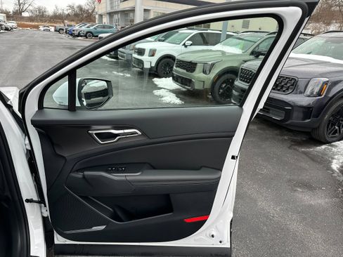 New 2026 Kia Sportage EX image 26