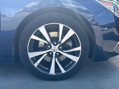 Used 2016 Nissan Maxima 3.5 S image 7