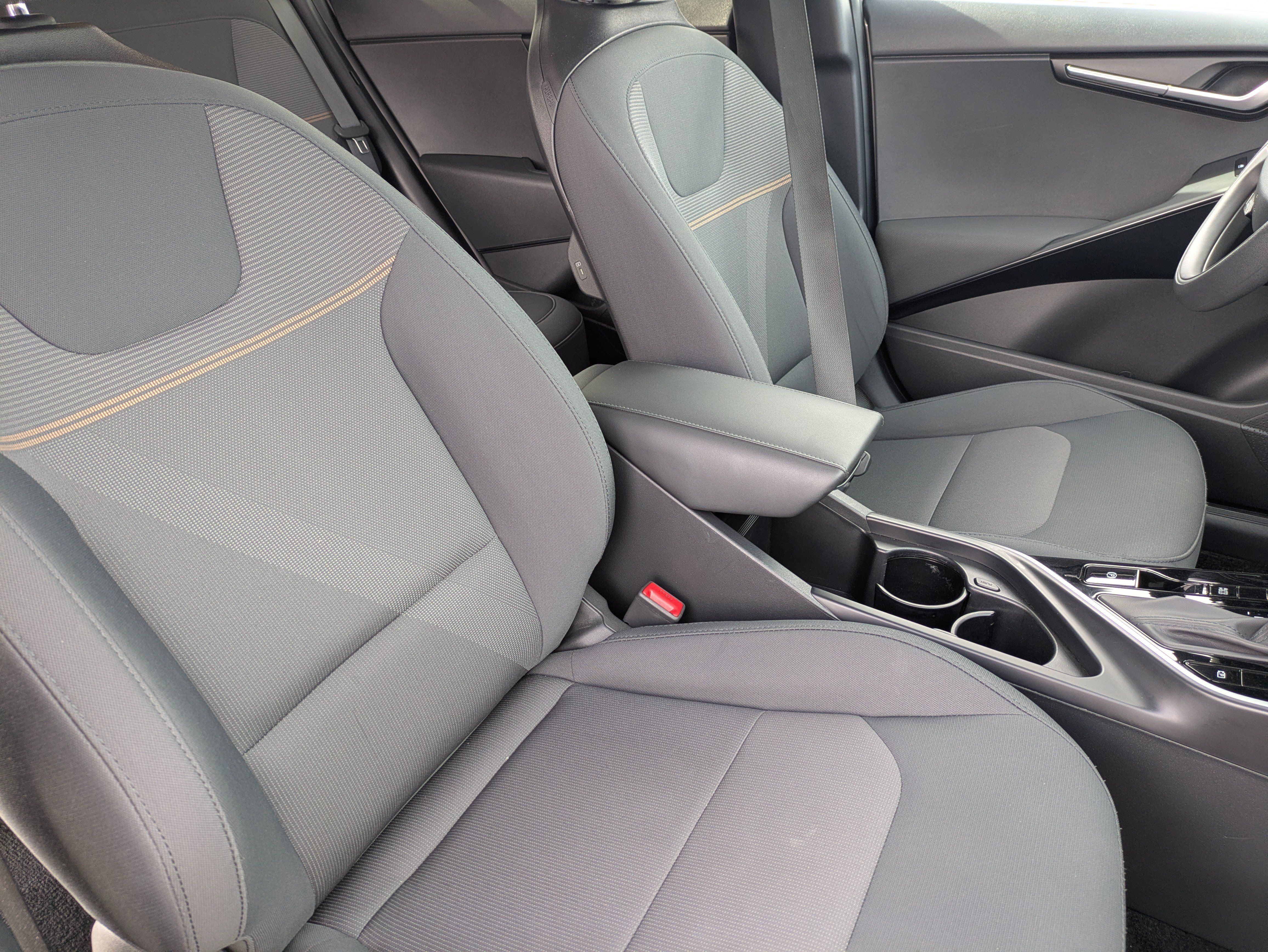 Certified 2025 Kia Niro LX FWD image 11