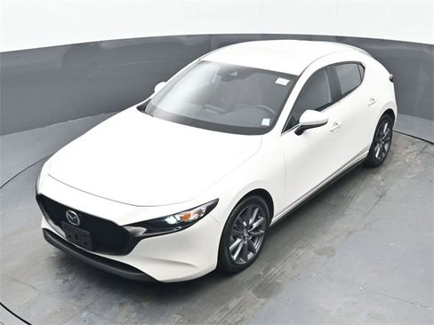 Used 2023 MAZDA MAZDA3 s image 31