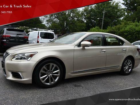 Used 2014 Lexus LS 460 AWD w/ Comfort Package image 1