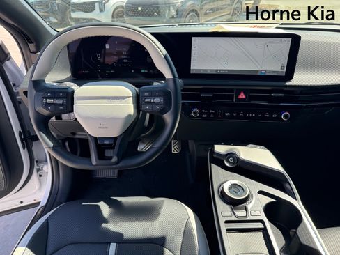New 2025 Kia EV6 GT-Line image 13