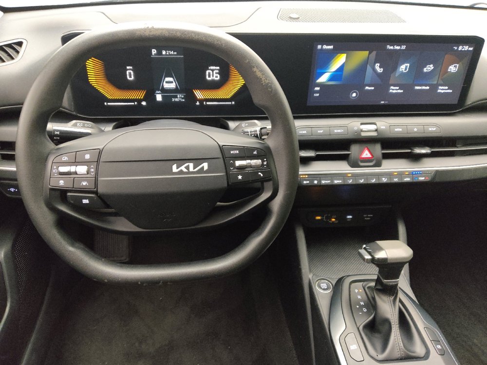 Used 2025 Kia K4 FWD image 22