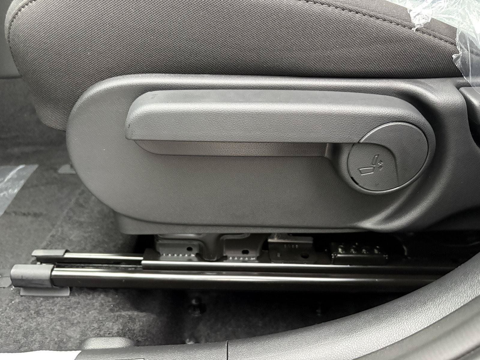 New 2027 Hyundai Kona SEL Sport FWD image 15