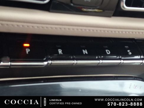 Certified 2023 Lincoln Nautilus Reserve AWD/4WD image 15