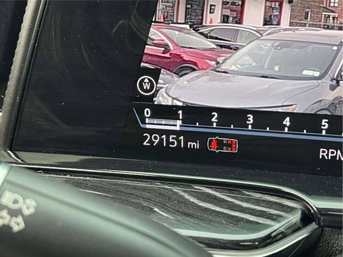 Used 2022 Cadillac Escalade ESV Sport image 28